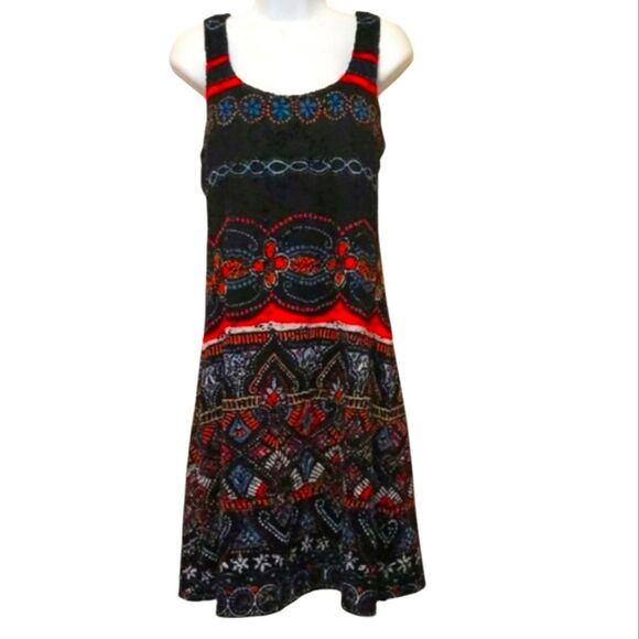 Bohemian Black and Red Open Weave Stretchy Lined Dress Size 10 - Picture 1 of 5